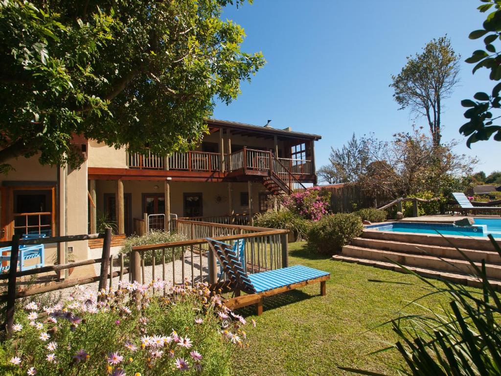 At The Woods Guest House Stormsrivier Luaran gambar